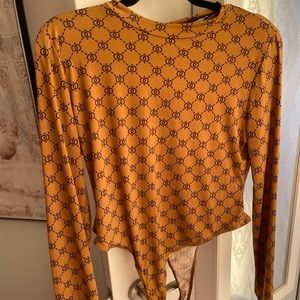 Trendy plus size body suit - never worn. 2x